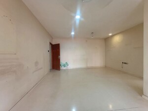 Room in 2 BHK Apartment at RNA Continental, Chembur – for Rent