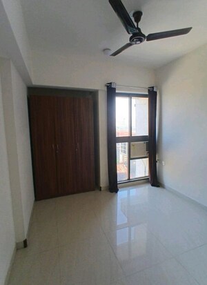 Room in 1 BHK Apartment at Lodha Crown Quality Homes, Majiwada – for Rent