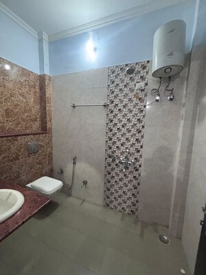 Bathroom in 2 BHK Independent House at Gomti Nagar – for Rent