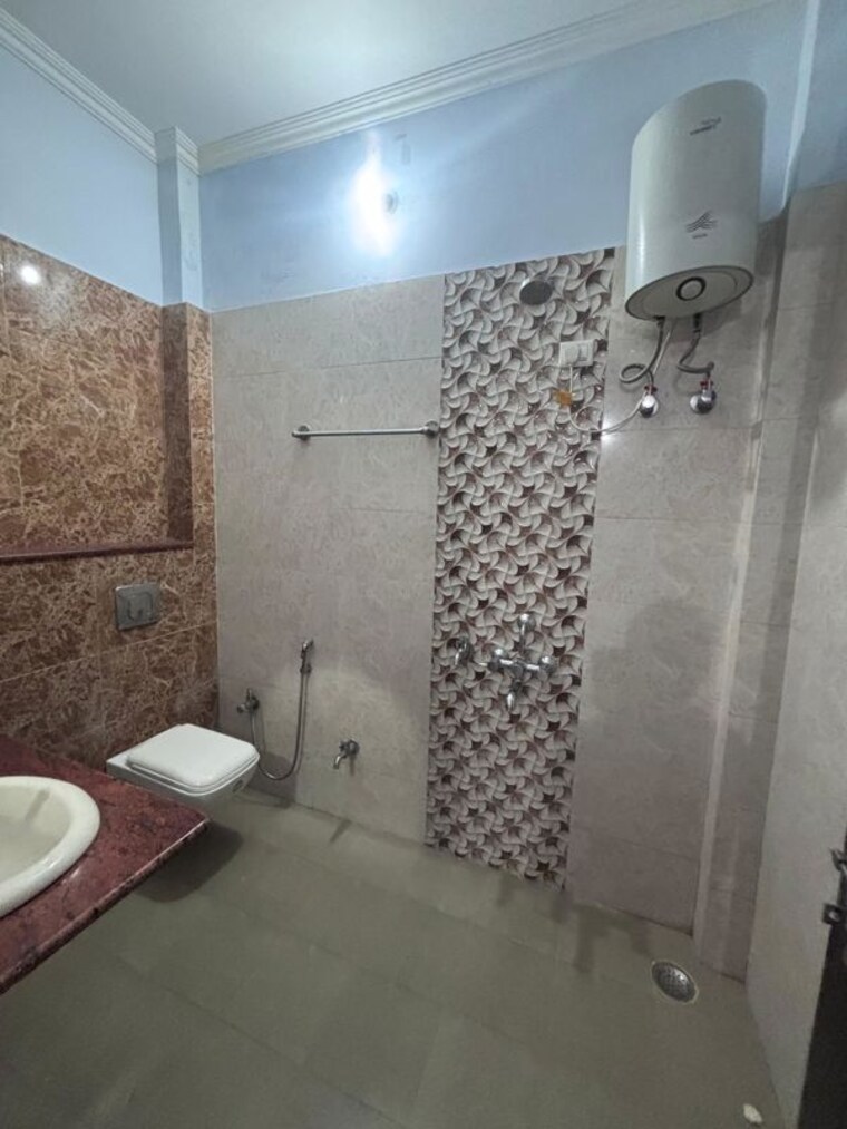 Bathroom, gomti nagar 2 Bedroom 1650 Sq.Ft. Independent House In Gomti Nagar Lucknow 10087669