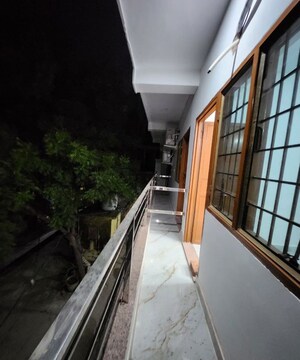 Balcony in 1 BHK Builder Floor at Saket – for Rent