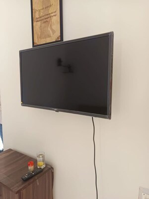 Furnished Amenities in 1 BHK Apartment at Pleasant Avenue Apartment, Viman Nagar – for Rent