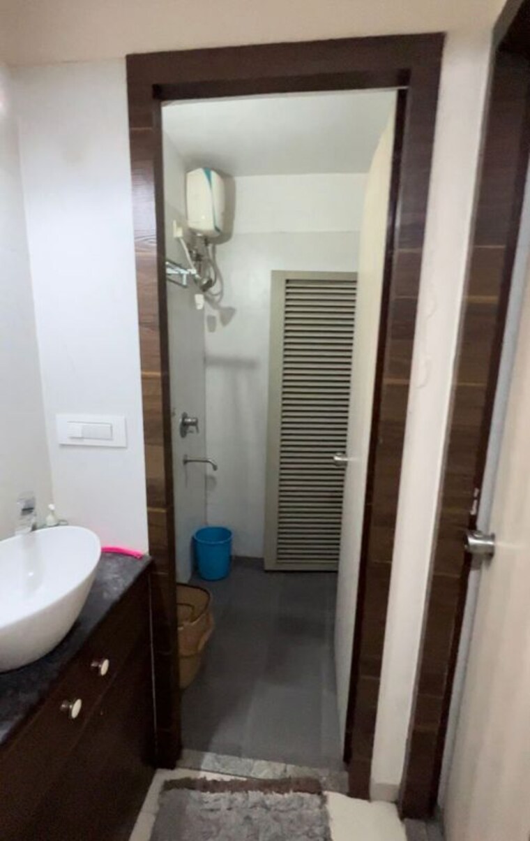 Bathroom, lodha-casa-rio 1 Bedroom 594 Sq.Ft. Apartment In Dombivli East Thane 10087683