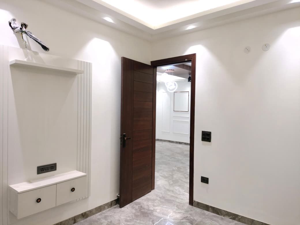 3 BHK + Store Room Apartment For Sale in Sector 5 Dwarka