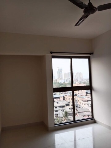 Room in 1 BHK Apartment at Lodha Casa Viva, Majiwada – for Sale