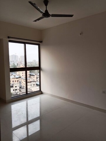 Room in 1 BHK Apartment at Lodha Casa Viva, Majiwada – for Sale