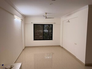 Room in 2 BHK Apartment at Bramha Suncity, Wadgaon Sheri – for Rent
