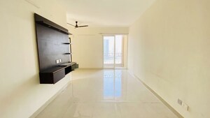 Room in 2 BHK Apartment at Signature Global Orchard Avenue, Sector 93 – for Sale