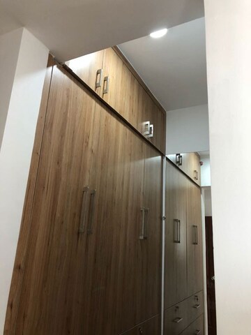 Furnished Amenities in 2 BHK Apartment at Beta Ii Greater Noida – for Rent