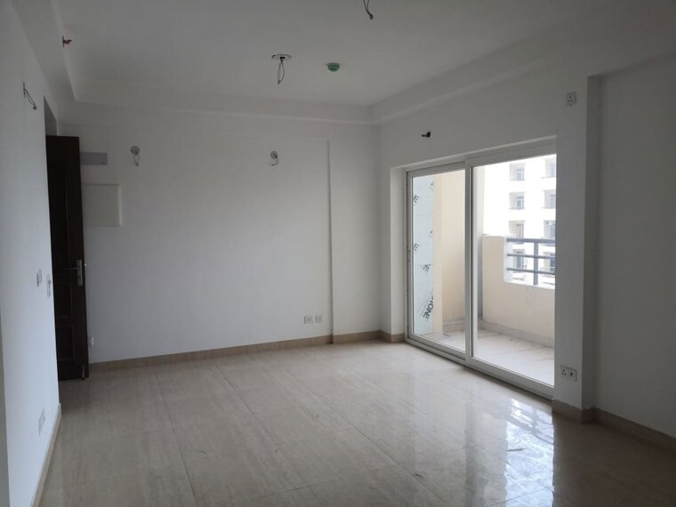 Room, sector swarn nagri 2 Bedroom 200 Sq.Mt. Independent House In Sector Swarn Nagri Greater Noida 10087733