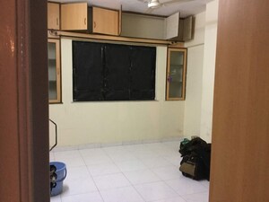 Room in 2 BHK Apartment at Sneh Paradise, Paud Road – for Rent