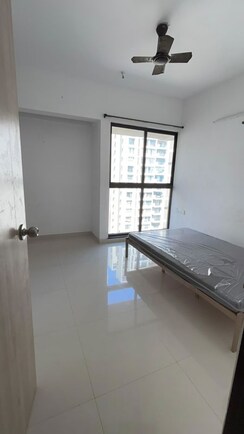 1 BHK Apartment For Rent in Lodha Palava Downtown Dombivli East