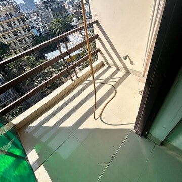 Balcony in 1 RK Builder Floor at DLF City Phase III, Dlf Cyber City – for Rent