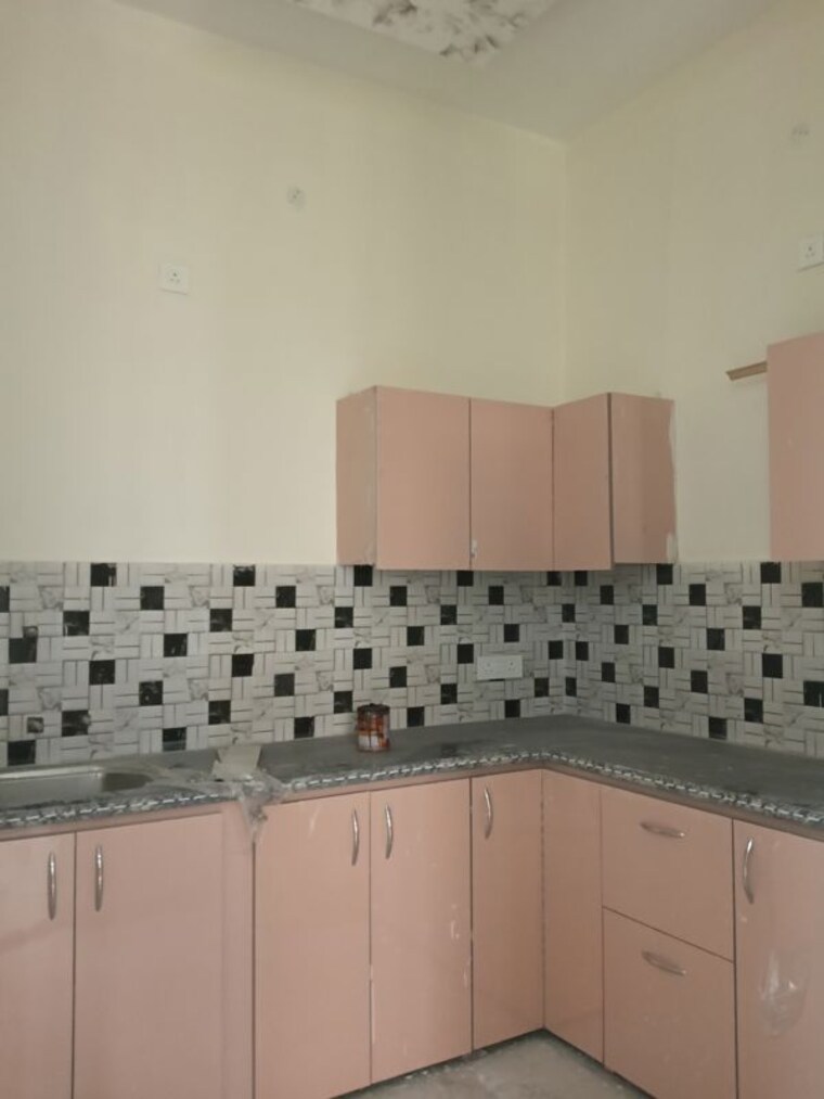 Kitchen, chandrabani 3 Bedroom 65 Sq.Yd. Independent House In Chandrabani Dehradun 10087829