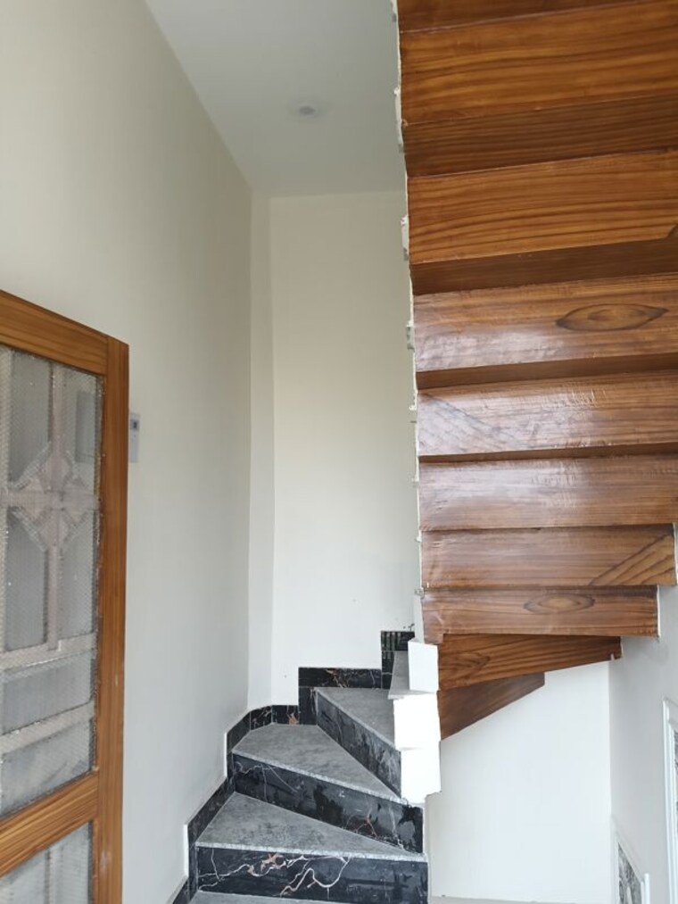 undefined, chandrabani 3 Bedroom 65 Sq.Yd. Independent House In Chandrabani Dehradun 10087829