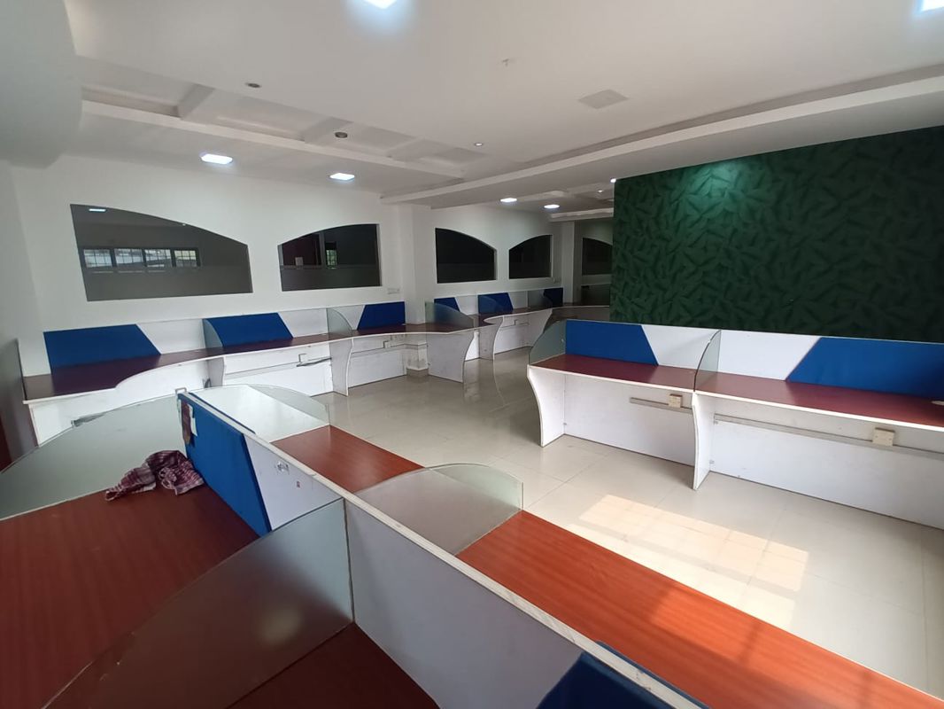 Office Space For Rent in Kaloor