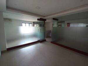 Room in  Office Space at Kaloor – for Rent