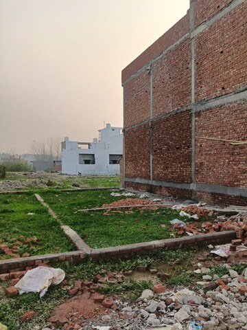  Plot – Garden View at Chandrabani - for Sale