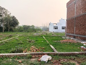  Plot For Sale in Chandrabani