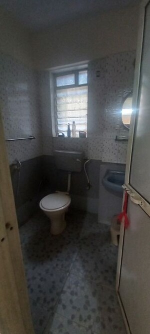 Bathroom in 2 BHK Apartment at Riddhi Garden, Malad East – for Rent