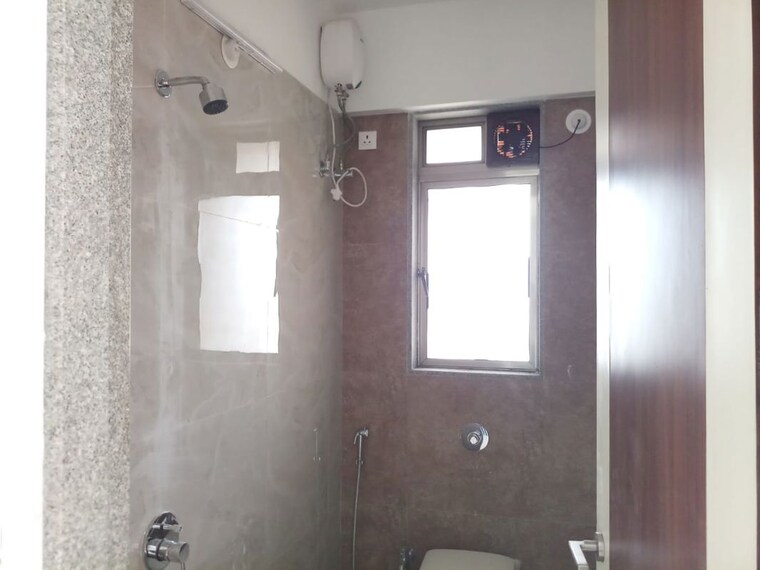 Bathroom, micl-aaradhya-one-earth 3 Bedroom 1110 Sq.Ft. Apartment In Ghatkopar East Mumbai 10087859
