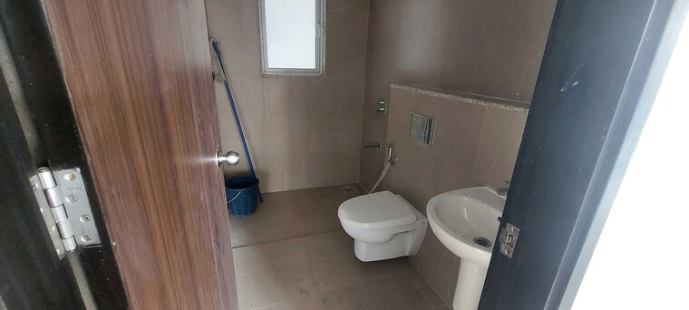 Bathroom, runwal-forests 3 Bedroom 1129 Sq.Ft. Apartment In Kanjurmarg West Mumbai 10087866
