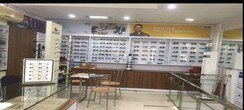 Retail Shop For Rent in Today Luxotica