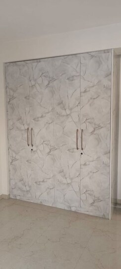 3.5 BHK + Pooja Room Apartment For Rent in Smart World Gems