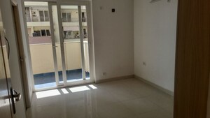 Room in 3 BHK Apartment at Supertech Araville, Sector 79 – for Rent