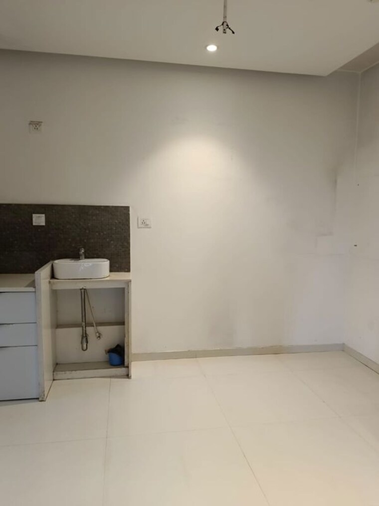 undefined, runal-gateway 2 Bedroom 1000 Sq.Ft. Apartment In Ravet Pune 10087783