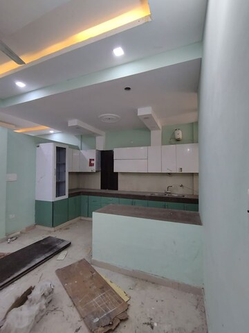 Kitchen in 3 BHK Apartment at Malhan View Apartments, JakhaN-Rajpur Road – for Rent
