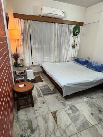 Master Bedroom in 2 BHK Apartment at Madhurima CHS, Andheri West – for Rent