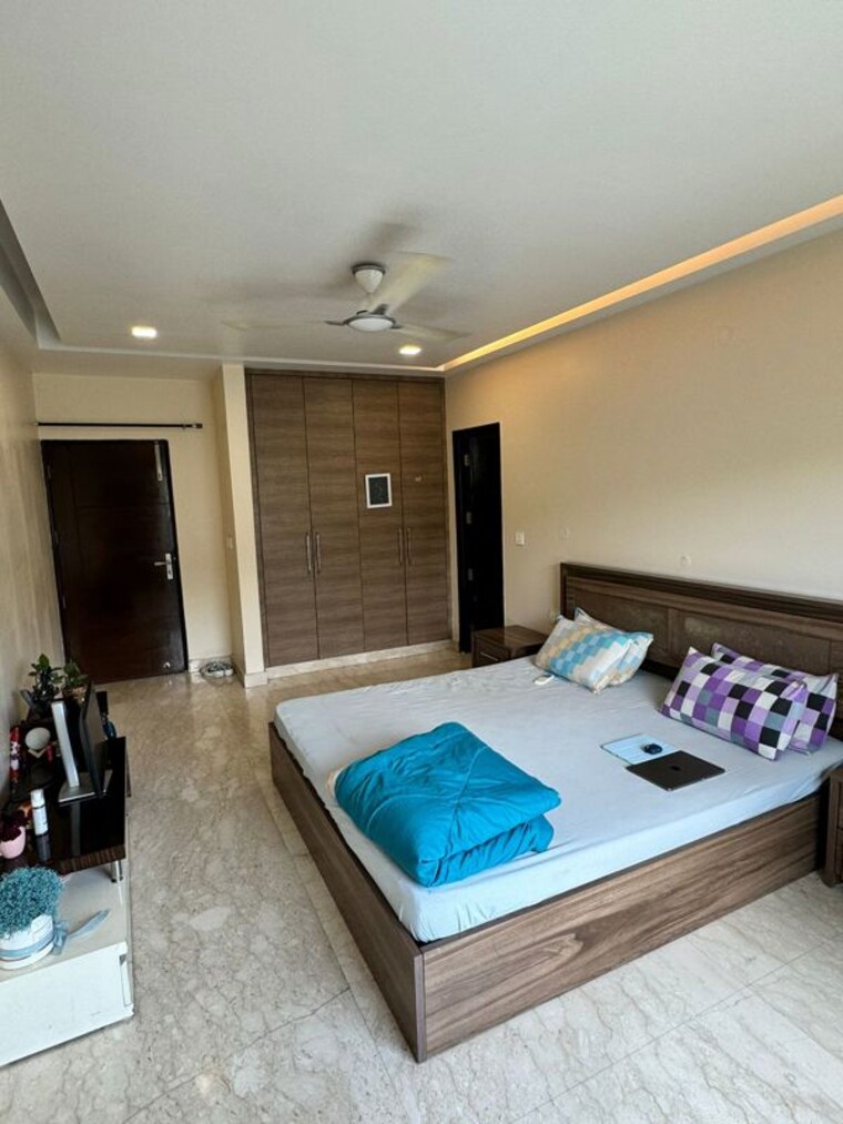 Bedroom, ss-the-palladians 3 Bedroom 1800 Sq.Ft. Apartment In Sector 47 Gurgaon 10087996