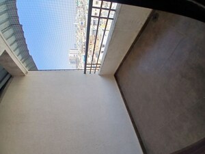 Room in 2 BHK Apartment at Vishal Leela Residency, Kharadi – for Rent