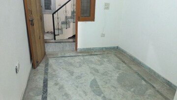 Room in 2 BHK Builder Floor at Vaishali Sector 2 – for Sale