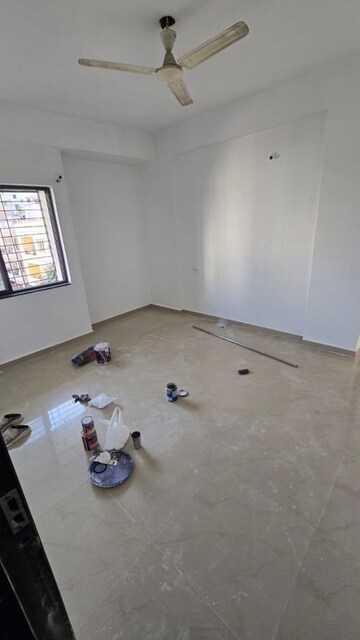 Room in 2.5 BHK Apartment at Mayur Exotica, Kharadi – for Rent