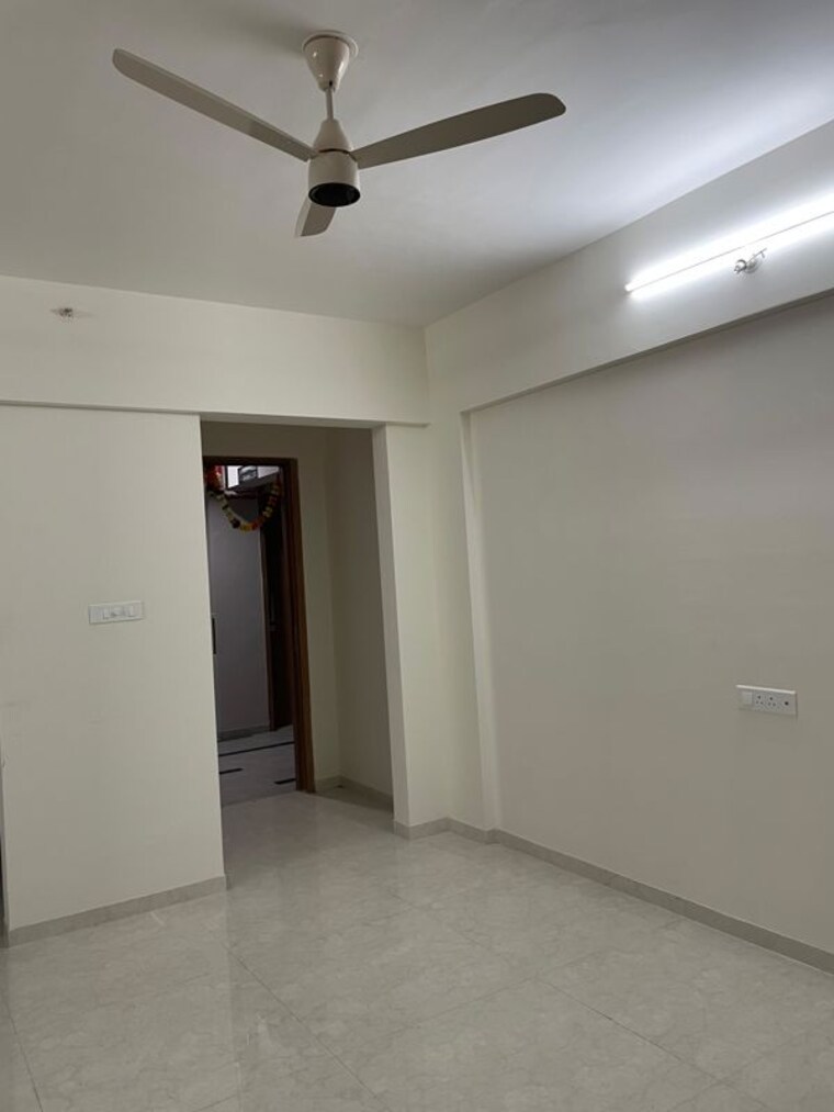 Room, majestique-marbella-phase-1 2 Bedroom 828 Sq.Ft. Apartment In Kharadi Pune 10088079