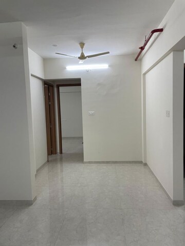 Room in 2 BHK Apartment at Majestique Marbella Phase 1, Kharadi – for Rent