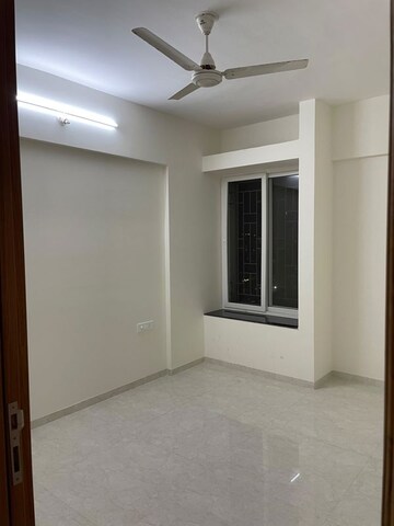 Room in 2 BHK Apartment at Majestique Marbella Phase 1, Kharadi – for Rent