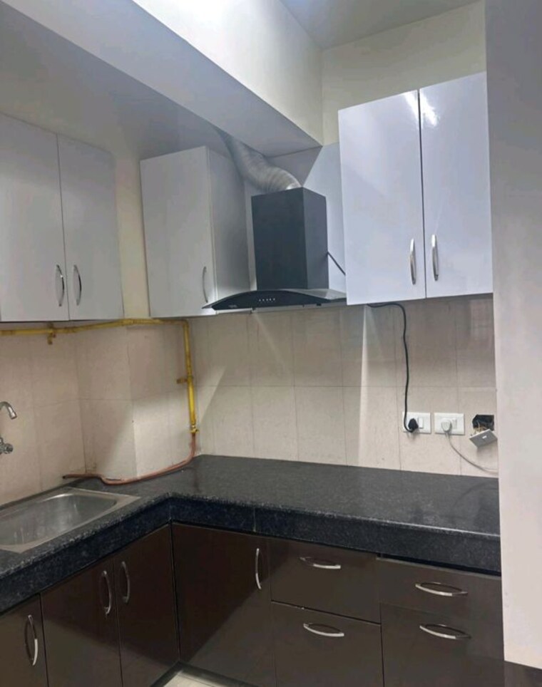 Kitchen, wave-dream-homes 1 Bedroom 578 Sq.Ft. Apartment In Wave City Ghaziabad 10088095