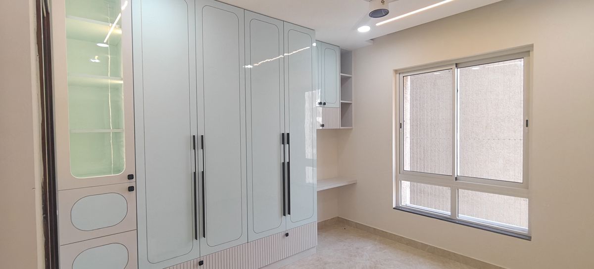 3 BHK + Pooja Room Apartment For Rent in Aurobindo Kohinoor