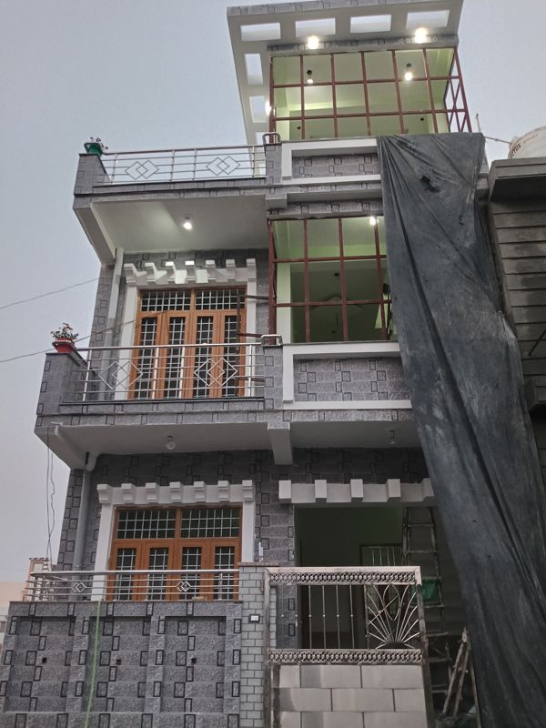 4 BHK + Servant Room,Extra Room Independent House For Sale in Chandrabani