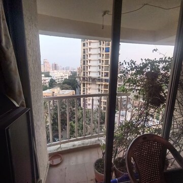 Balcony in 2 BHK Apartment at Kohinoor Apartment Andheri West, Andheri West – for Rent