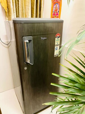 Furnished Amenities in 3 BHK Apartment at West View Vile Parle West, Vile Parle West – for Rent