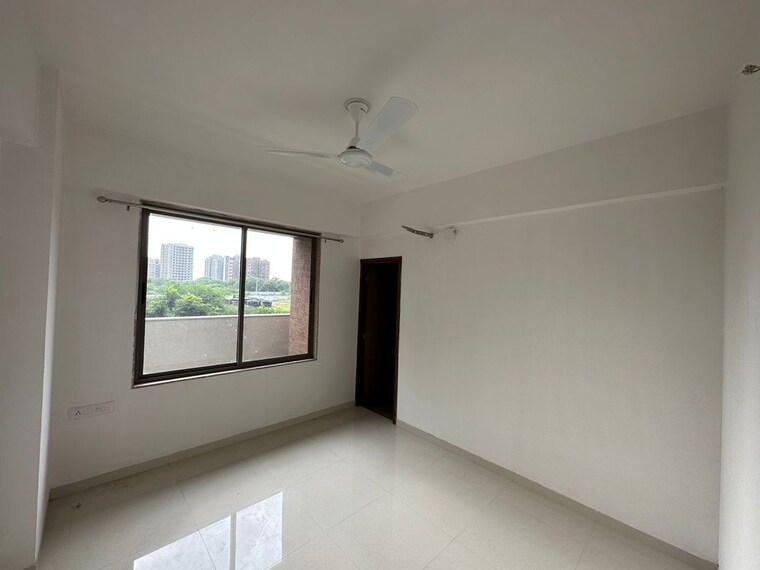 Room, shilaj 3 Bedroom 1700 Sq.Ft. Apartment In Shilaj Ahmedabad 10088115