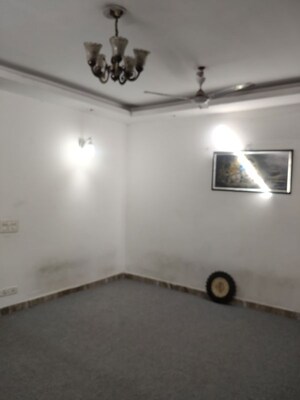 3 BHK Builder Floor For Rent in Bhogal