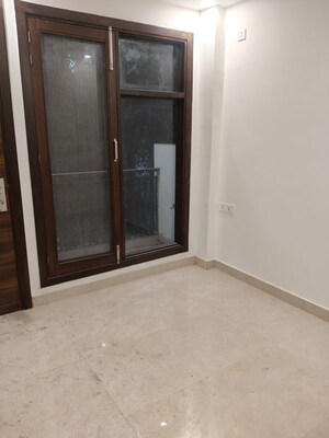 1 BHK Builder Floor For Sale in Junapur Village