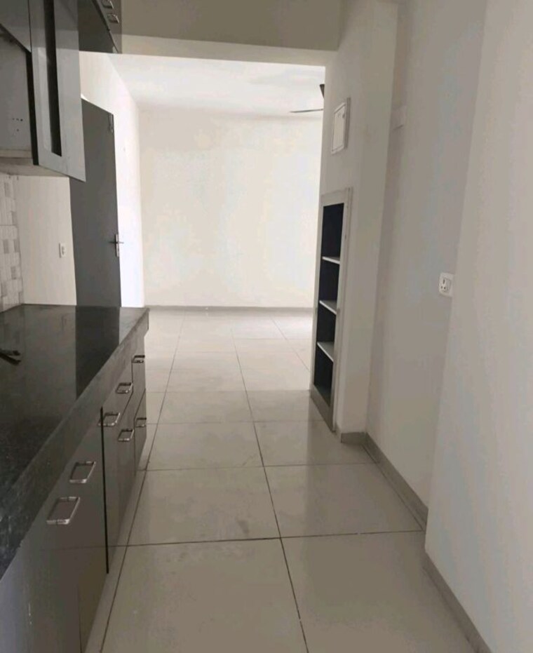 Kitchen, wave-dream-homes 2 Bedroom 808 Sq.Ft. Apartment In Wave City Ghaziabad 10088127