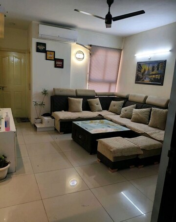 2 BHK Apartment For Rent in Wave Dream Homes, Wave City