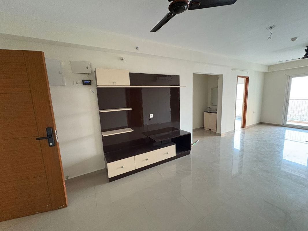 3 BHK + Pooja Room Apartment For Sale in Incor One City